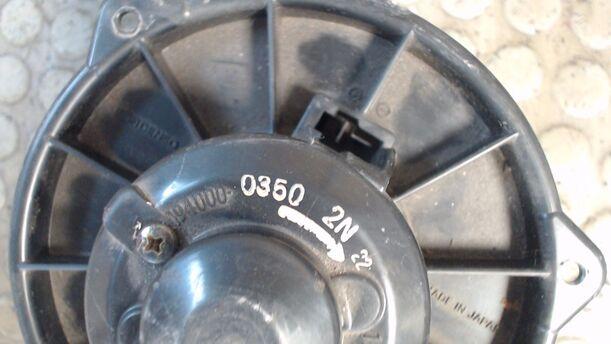 Foto: HEIZUNGSGEBLÄSE eines Mazda MX-3 16V