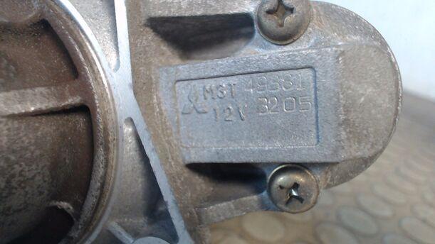 Foto: ANLASSER / STARTER eines Mazda MX-3 16V