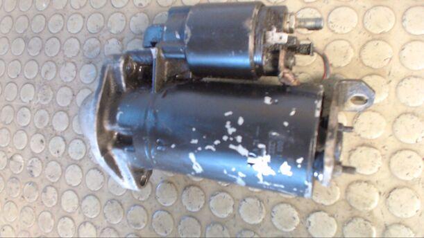 Foto: ANLASSER / STARTER BOSCH eines Audi 80 CLX