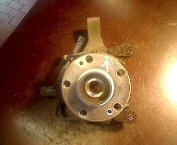 Foto: ACHSSCHENKEL VORNE RECHTS V R eines Renault Laguna Grandtour 2.2 dT