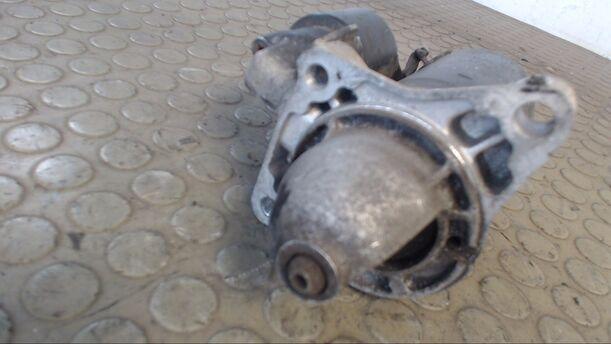Foto: ANLASSER / STARTER BOSCH eines Ford Mondeo CLX