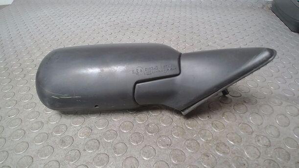 Foto: AUSSENSPIEGEL MECHANISCH VERSTELLBAR RECHTS ( UNLACKIERT ) eines Nissan Primera 1.6 CLX