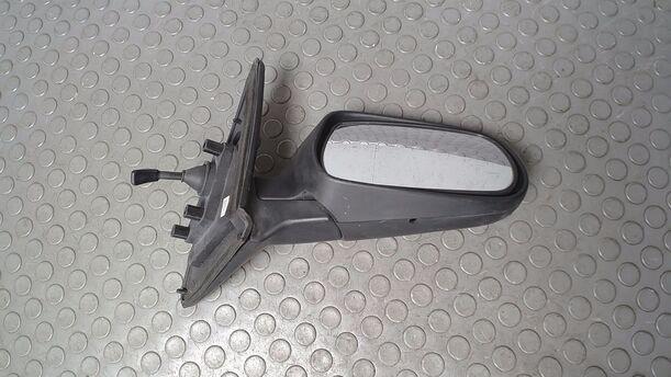 Foto: AUSSENSPIEGEL MECHANISCH VERSTELLBAR RECHTS ( UNLACKIERT ) eines Nissan Primera 1.6 CLX