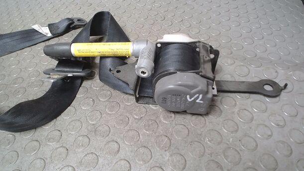 Foto: SICHERHEITSGURT VORN LINKS eines Nissan Primera 1.6 CLX