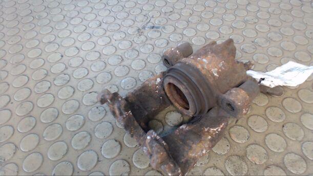 Foto: BREMSSATTEL VORN RECHTS eines Ford Focus Turnier DI
