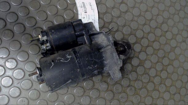 Foto: ANLASSER / STARTER BOSCH eines Audi 100 Avant 2.0 E CLX