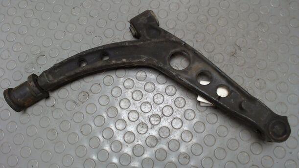 Foto: QUERLENKER VORN LINKS eines Fiat Cinquecento 0.9 i.e. CLX