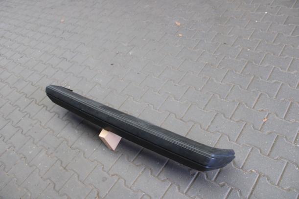 Foto: STOßSTANGE / STOSSFÄNGER HINTEN eines VW GOLF L CLX