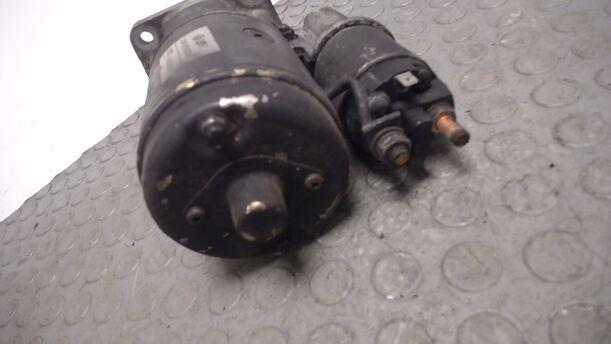 Foto: ANLASSER / STARTER eines VW GOLF L CLX