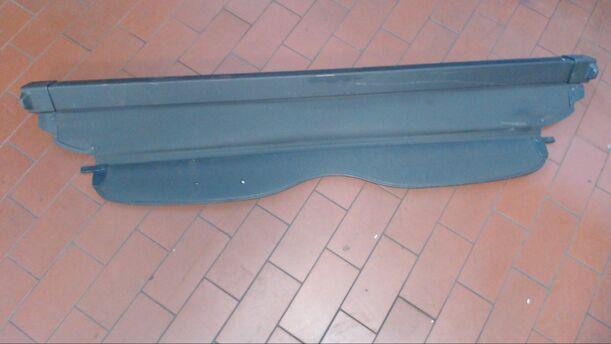 Foto: LADERAUMABDECKUNG eines Ford Mondeo Turnier CLX