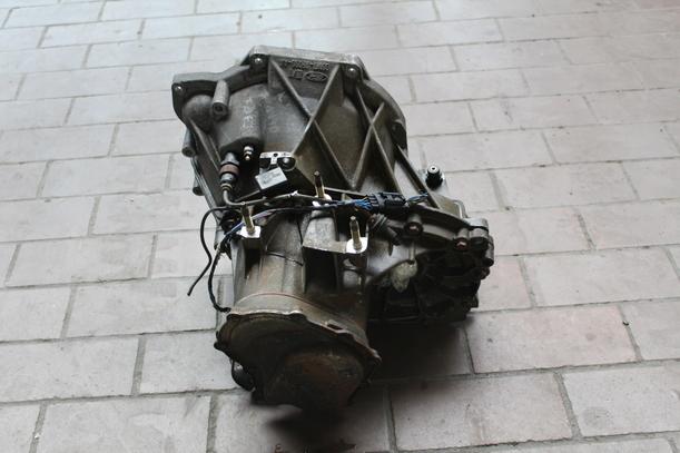 Foto: SCHALTGETRIEBE 5-GANG eines Ford Fiesta CLX