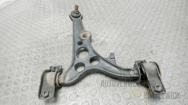Foto: QUERLENKER VORNE RECHTS eines Alfa Romeo 145 1.4 Twin Spark CLX
