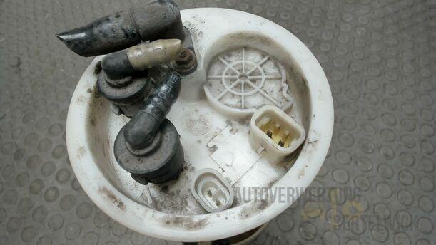 Foto: KRAFTSTOFFPUMPE eines Alfa Romeo 145 1.4 Twin Spark CLX