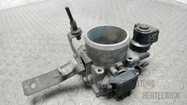 Foto: DROSSELKLAPPENSTUTZEN eines Alfa Romeo 145 1.4 Twin Spark CLX