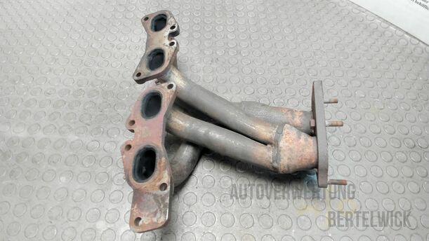 Foto: AUSPUFFKRÜMMER eines Alfa Romeo 145 1.4 Twin Spark CLX