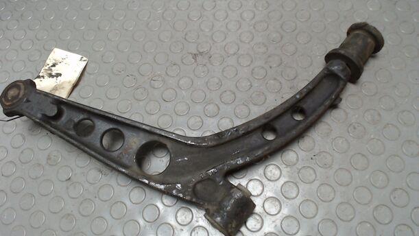 Foto: QUERLENKER VORN LINKS eines Fiat Cinquecento 0.9 i.e. CLX