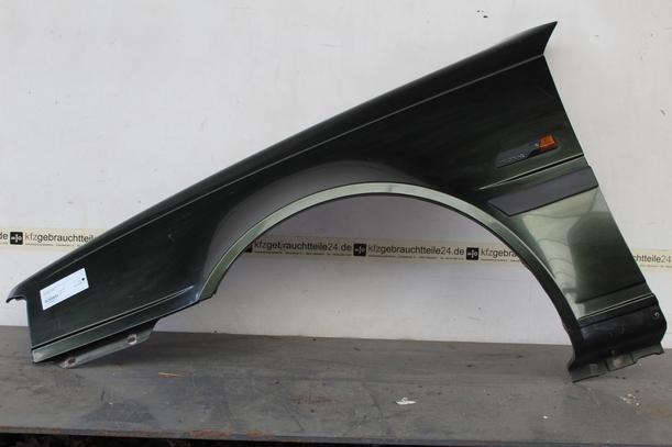 Foto: KOTFLÜGEL LINKS eines Volvo 460 1.8i
