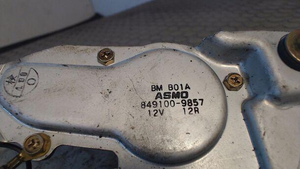Foto: SCHEIBENWISCHERMOTOR HINTEN eines Mazda 323 F 1.5 CLX