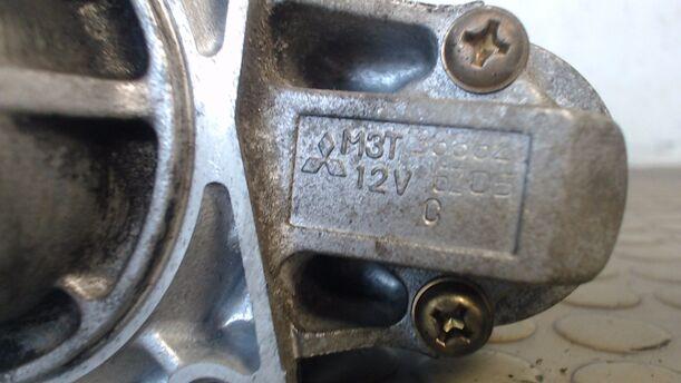 Foto: ANLASSER / STARTER eines Mazda 323 F 1.5 CLX