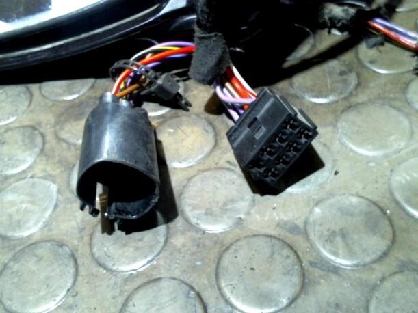 Foto: AUSSENSPIEGEL LINKS ELEKTR. VERSTELL-/HEIZB. eines Ford Escort Turnier 16V