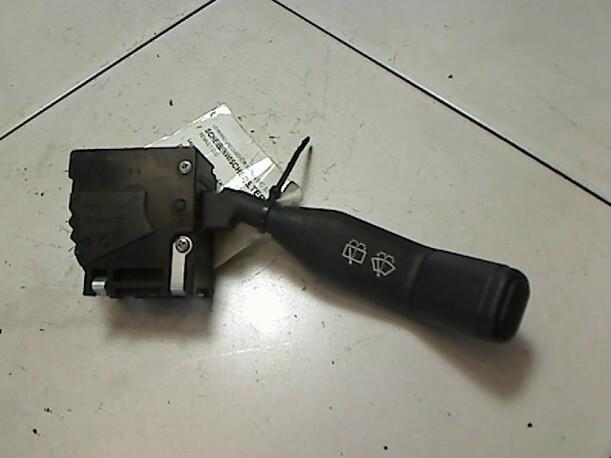 Foto: SCHEIBENWISCHERSCHALTER R eines Renault Clio