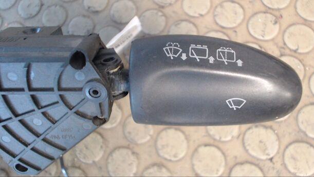 Foto: KOMBISCHALTER eines VW Sharan 1.9 TDI