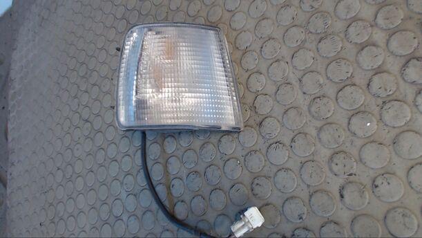 Foto: BLINKER VORNE RECHTS eines VW Passat Variant 1.8