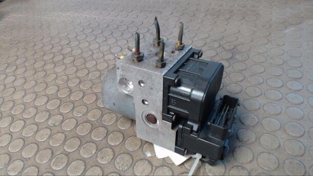 Foto: HAUPTBREMSAGGREGAT eines Rover 214 i