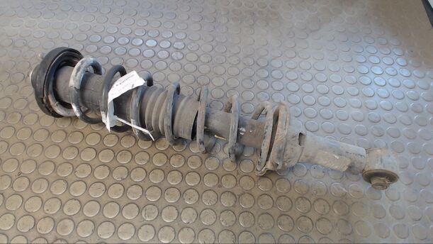 Foto: FEDERBEIN HINTEN LINKS eines Rover 214 i