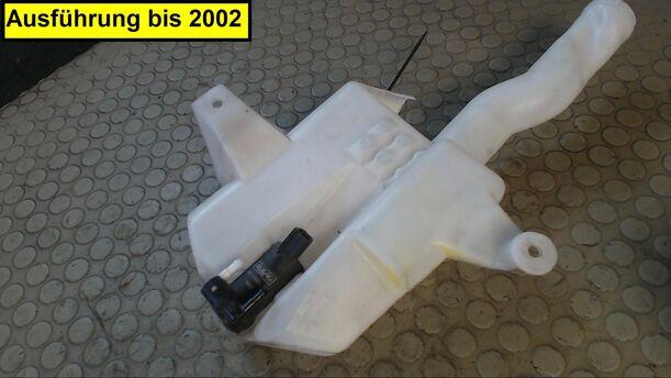 Foto: SCHEIBENWASCHBEHÄLTER eines Ford Mondeo 1.8