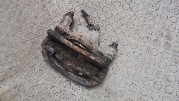 Foto: BREMSSATTEL VORN LINKS eines Toyota Corolla 1.3