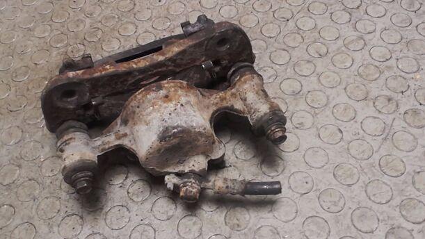 Foto: BREMSSATTEL VORN LINKS eines Toyota Corolla 1.3