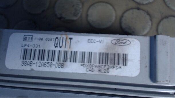 Foto: EINSPRITZSTEUERGERÄT eines Ford Focus Turnier