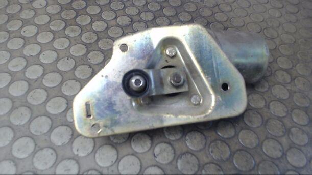 Foto: SCHEIBENWISCHERMOTOR VORN eines Suzuki Swift 1.0
