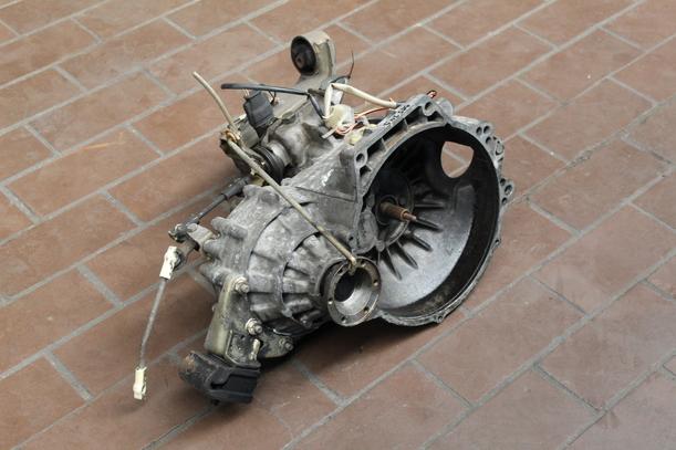 Foto: SCHALTGETRIEBE 4-GANG GN eines VW GOLF GL