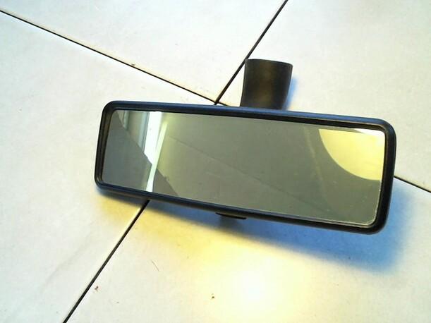 Foto: INNENSPIEGEL eines Seat Cordoba Vario 1.6i