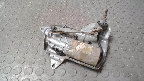 Foto: SCHEIBENWISCHERMOTOR HINTEN eines Renault R 21 Nevada