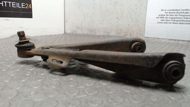 Foto: QUERLENKER UNTEN VORN LINKS eines Renault R 21 Nevada