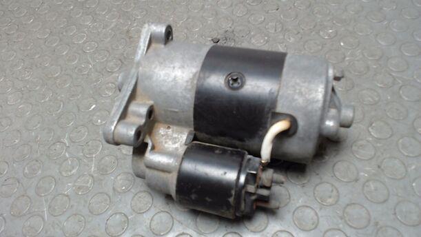 Foto: ANLASSER / STARTER (ZUBEHÖR) eines Renault R 21 Nevada