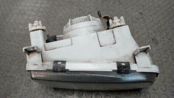 Foto: SCHEINWERFER RECHTS ( VOR FACELIFT ) eines Skoda Felicia Combi 1.3