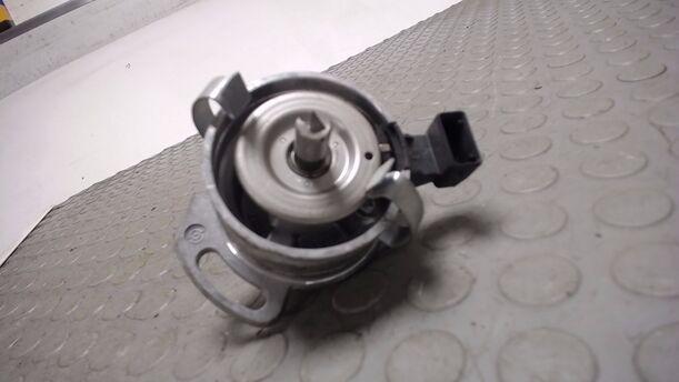 Foto: ZÜNDVERTEILER eines VW Polo 75