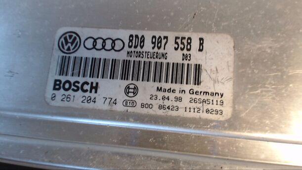Foto: EINSPRITZSTEUERGERÄT eines VW Passat Variant 1.8 5V SX