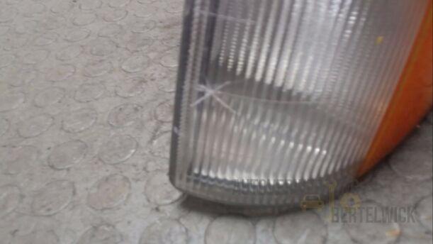 Foto: STANDLICHT VORN LINKS eines Jeep Grand Cherokee 5.2