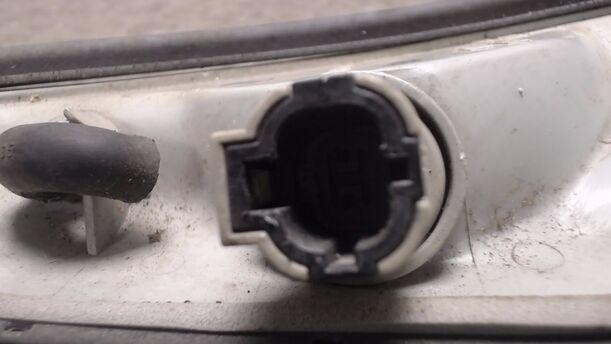 Foto: STANDLICHT LINKS eines Nissan Micra