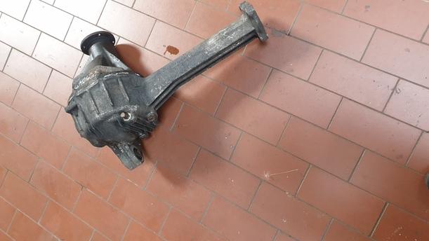 Foto: VORDERACHSGETRIEBE eines KIA RETONA TD