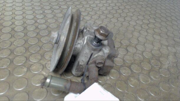 Foto: LENKGETRIEBEPUMPE eines KIA RETONA TD