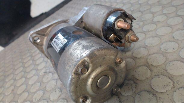 Foto: ANLASSER / STARTER eines Mitsubishi Colt 1300 GLS Komfort