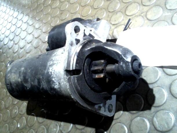 Foto: ANLASSER / STARTER BOSCH eines BMW 316i touring SX