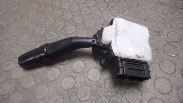 Foto: SCHEIBENWISCHERSCHALTER eines Toyota Carina 1.8 SX