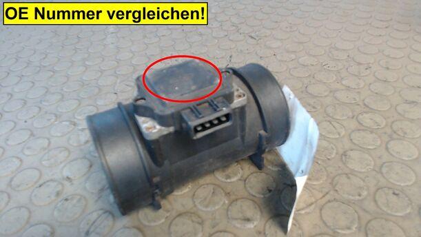 Foto: LUFTMASSENMESSER SIEMENS eines Opel Astra Caravan 16V GLS Komfort